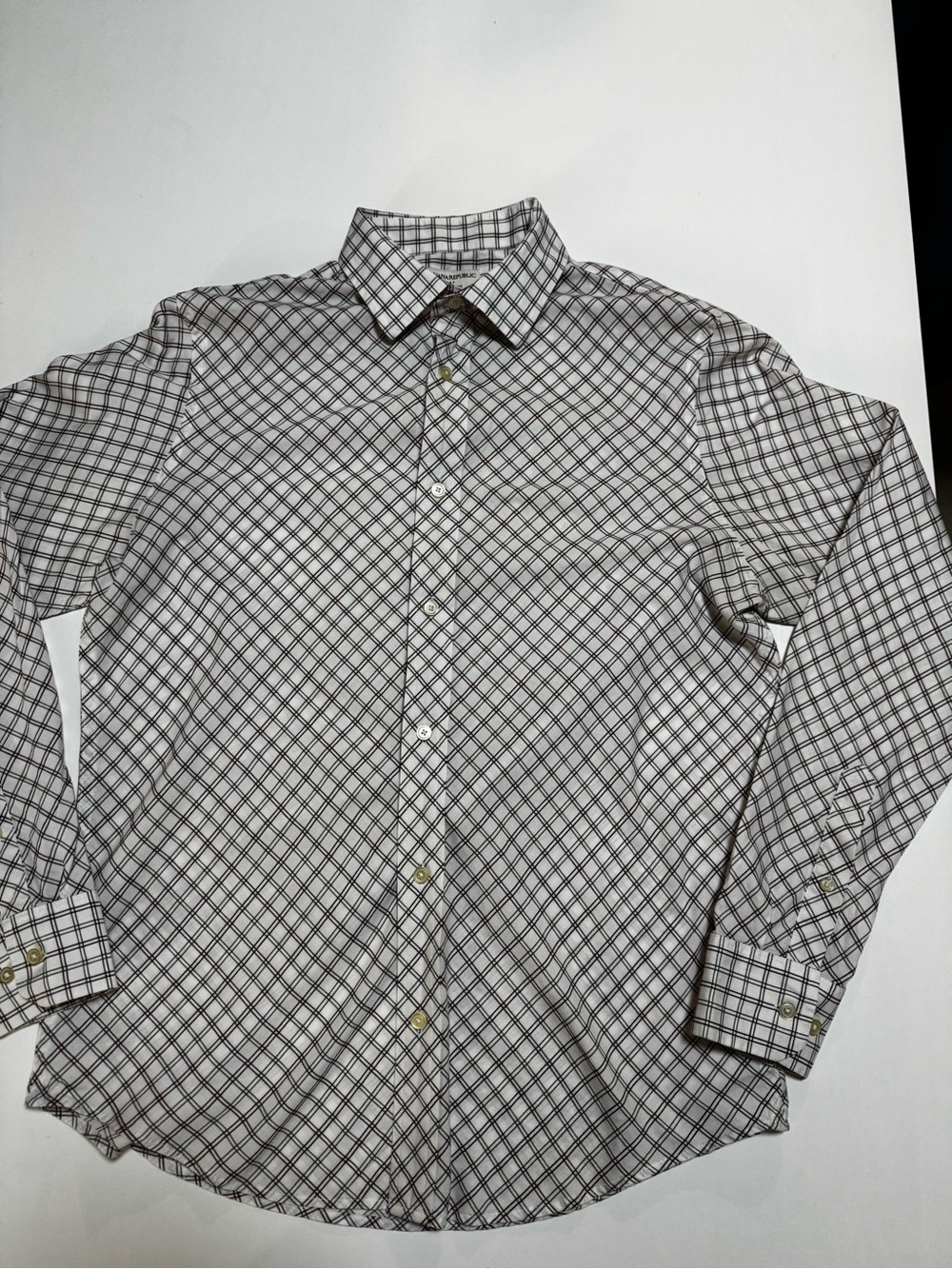 Banana Republic Cotton White Shirt with Black, burgundy Grid Plaid, M